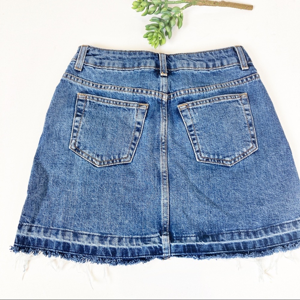 2/$20 Topshop Moto Denim Mini Skirt Size 4 - Picture 3 of 6